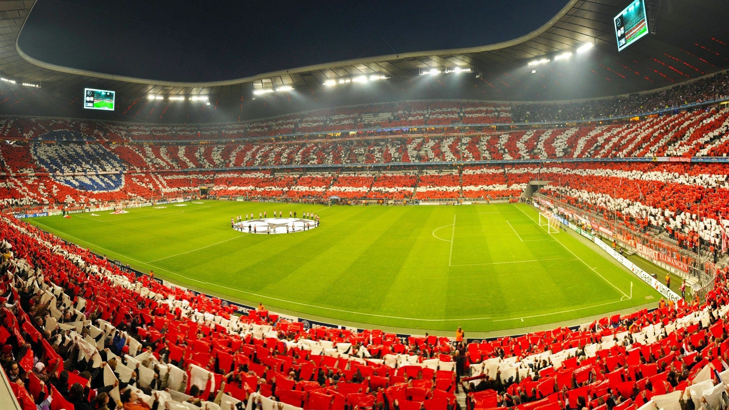 F1街道赛之夜，金玟哉压力下完成爆发